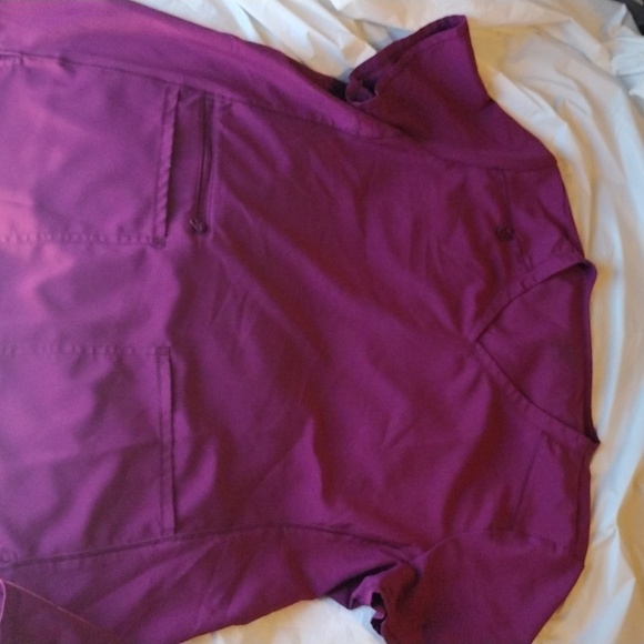 Allura Scrub Tops - Picture 3 of 3